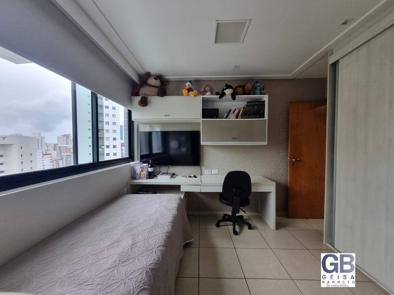 Apartamento à venda com 4 quartos, 157m² - Foto 17