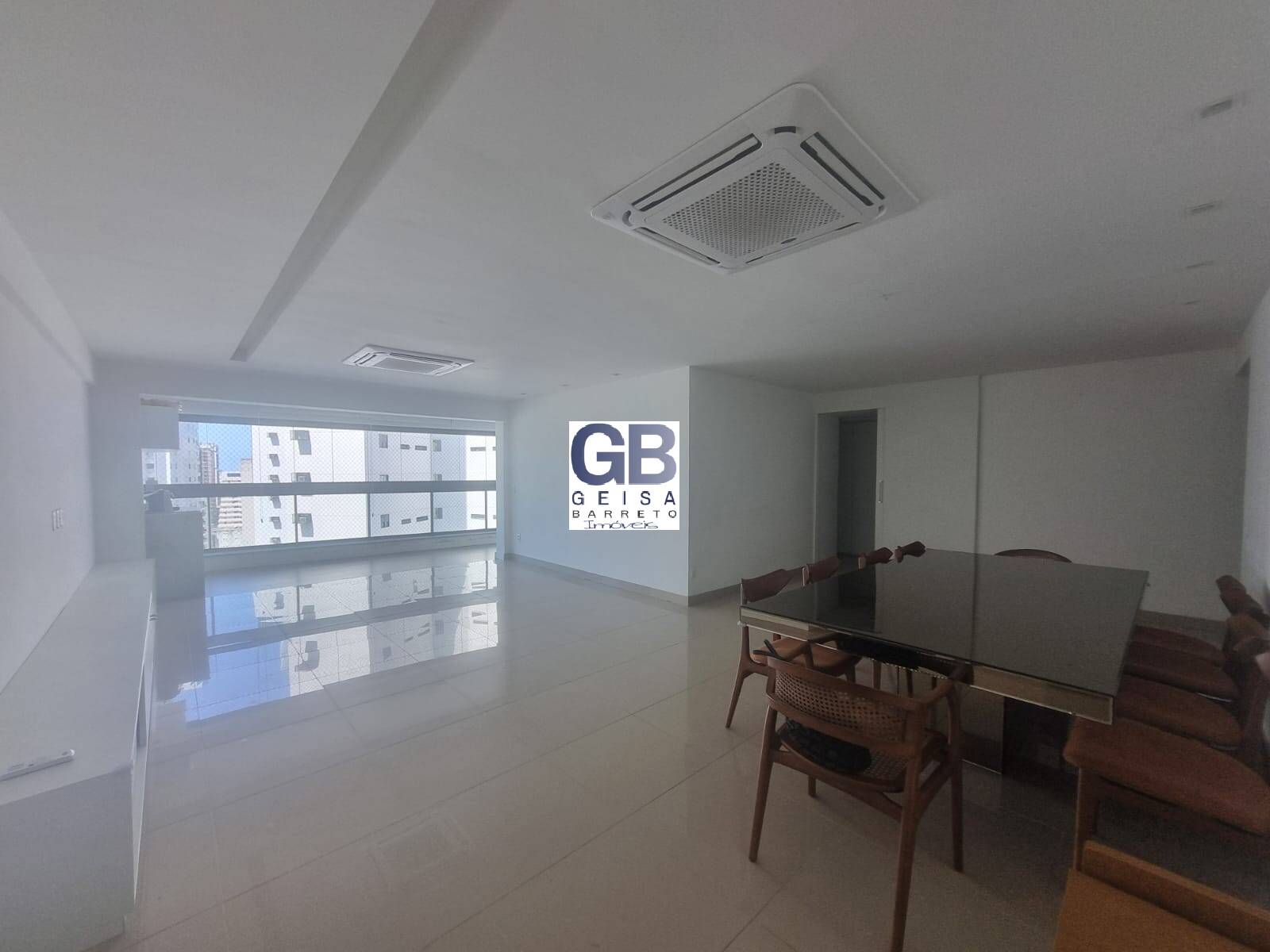 Apartamento à venda com 4 quartos, 185m² - Foto 9