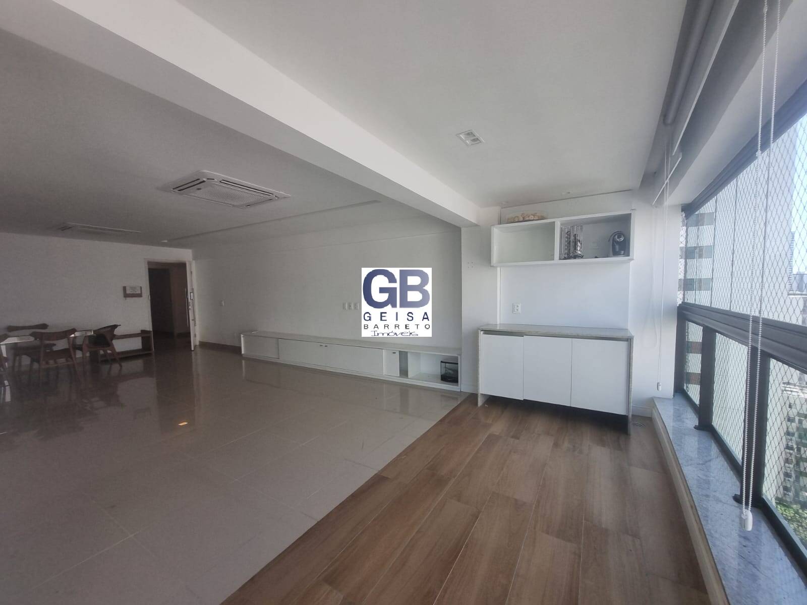 Apartamento à venda com 4 quartos, 185m² - Foto 5