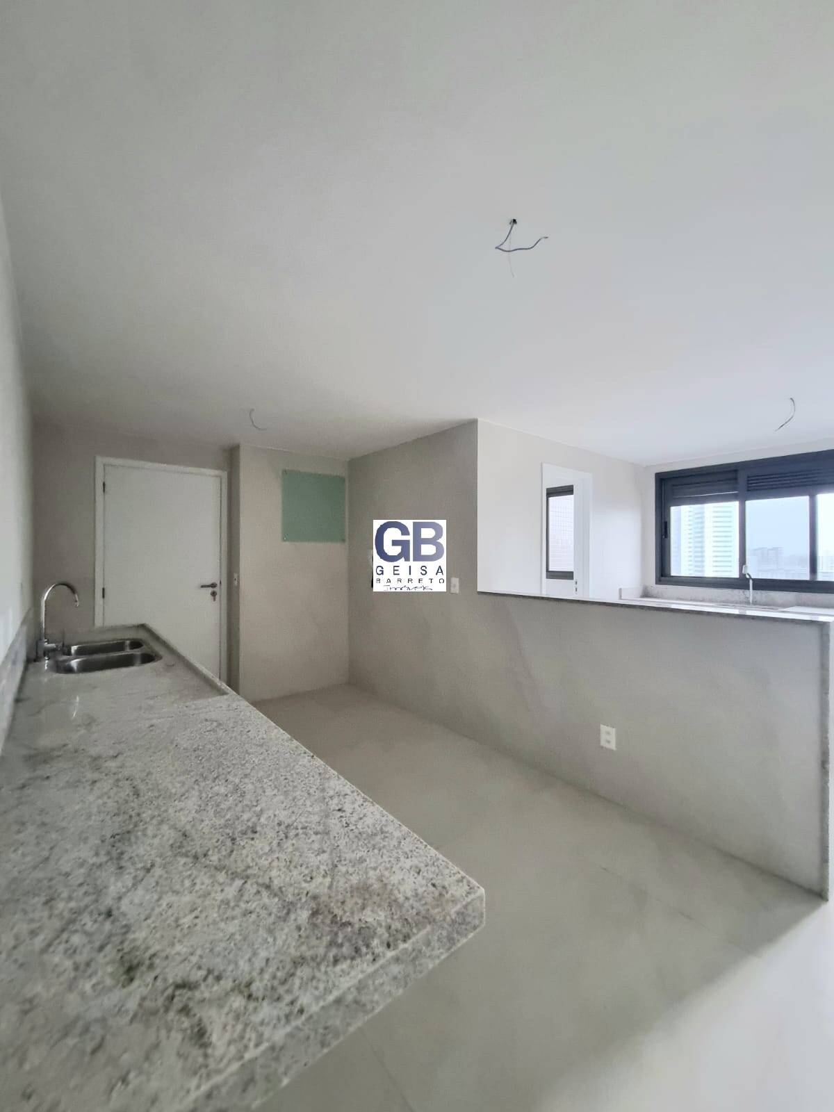 Apartamento à venda com 4 quartos, 180m² - Foto 21